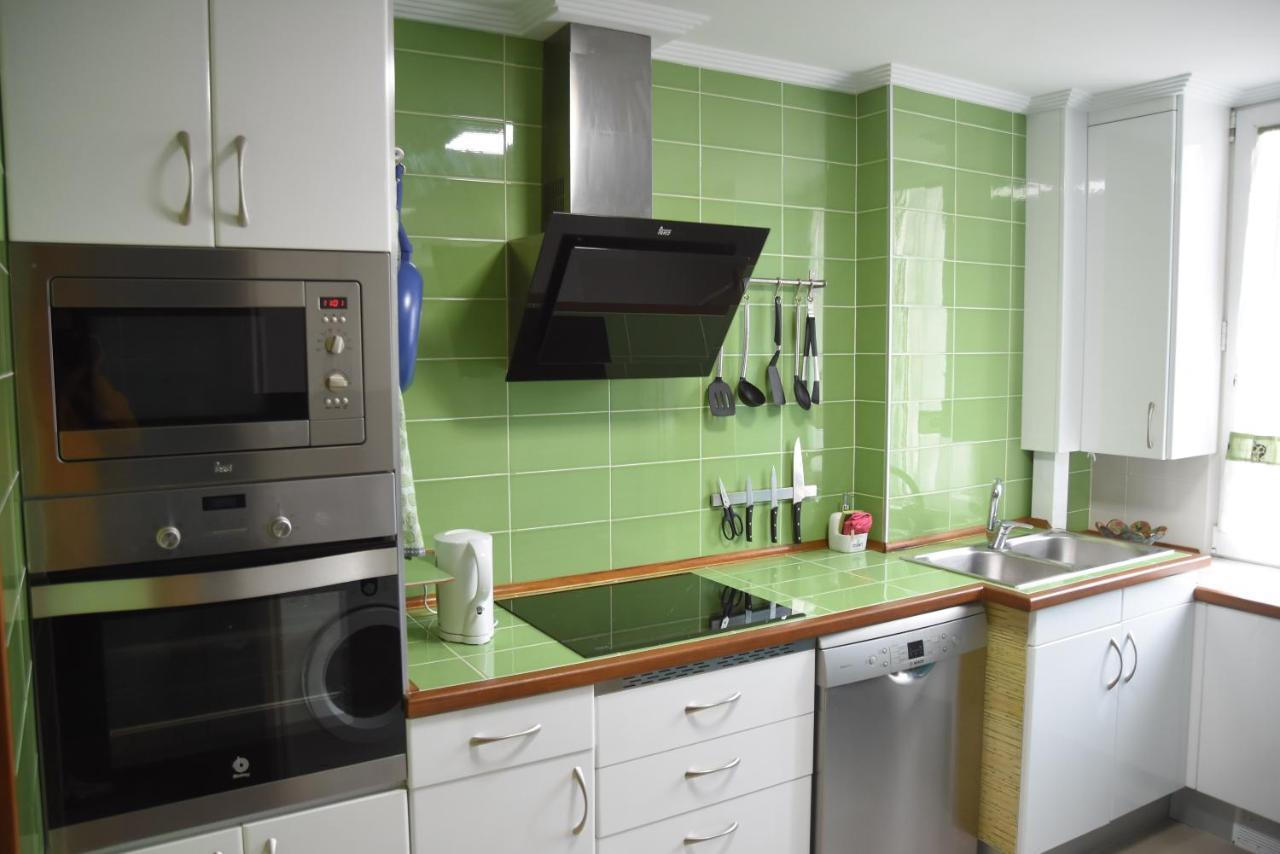 Piso En Calle Peatonal Con Garaje Privado Apartment Santander Bagian luar foto